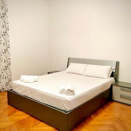 Locazione Turistica Bed & Breakfast Tessera Ngoại thất bức ảnh