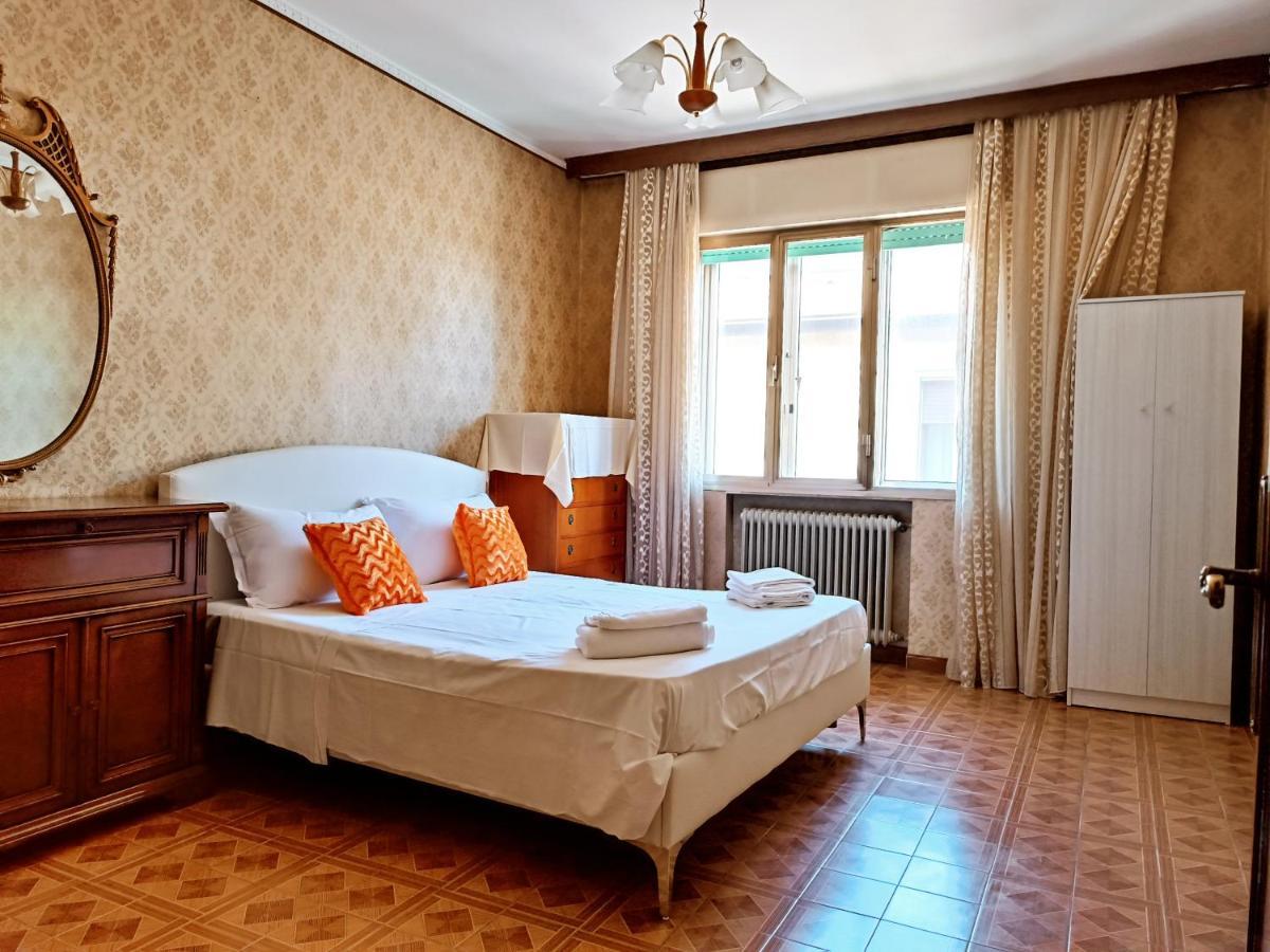 Locazione Turistica Bed & Breakfast Tessera Phòng bức ảnh