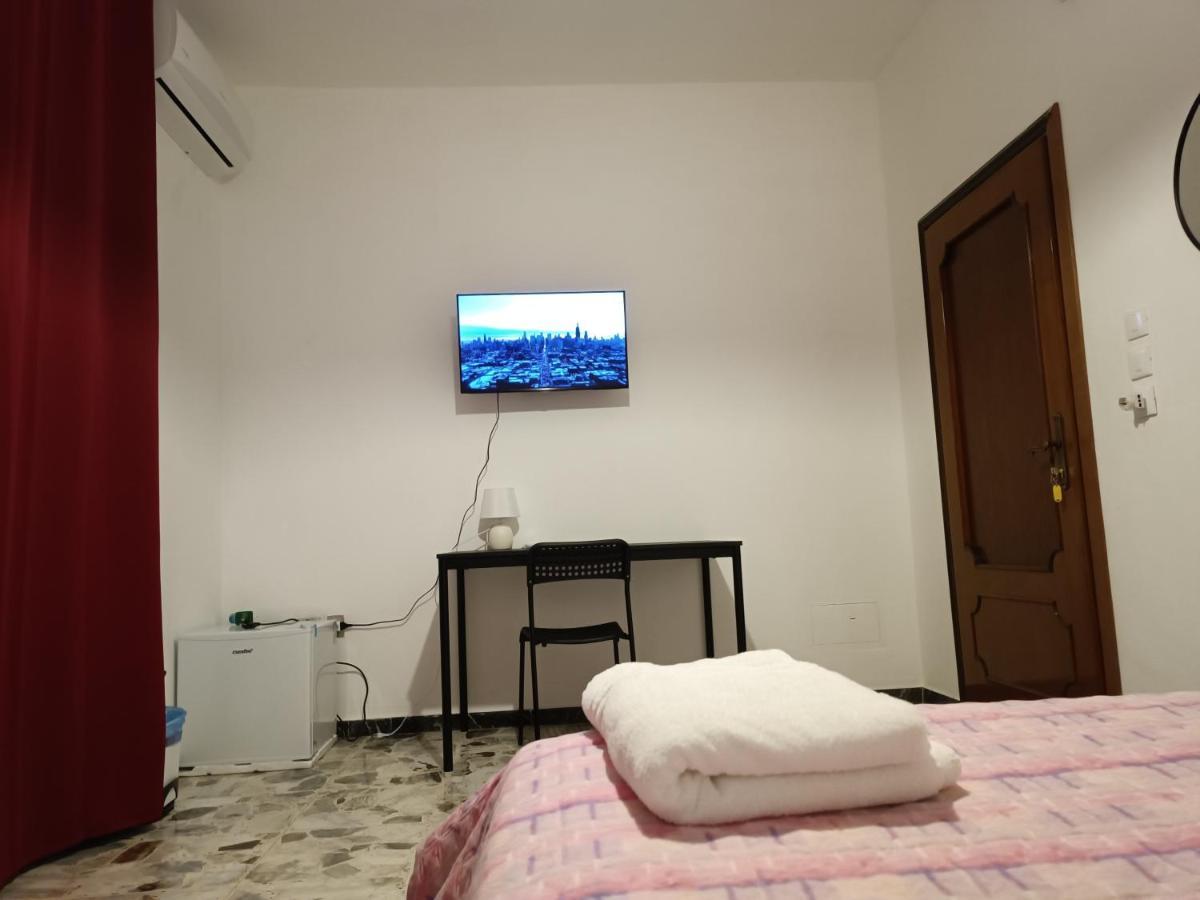 Locazione Turistica Bed & Breakfast Tessera Ngoại thất bức ảnh